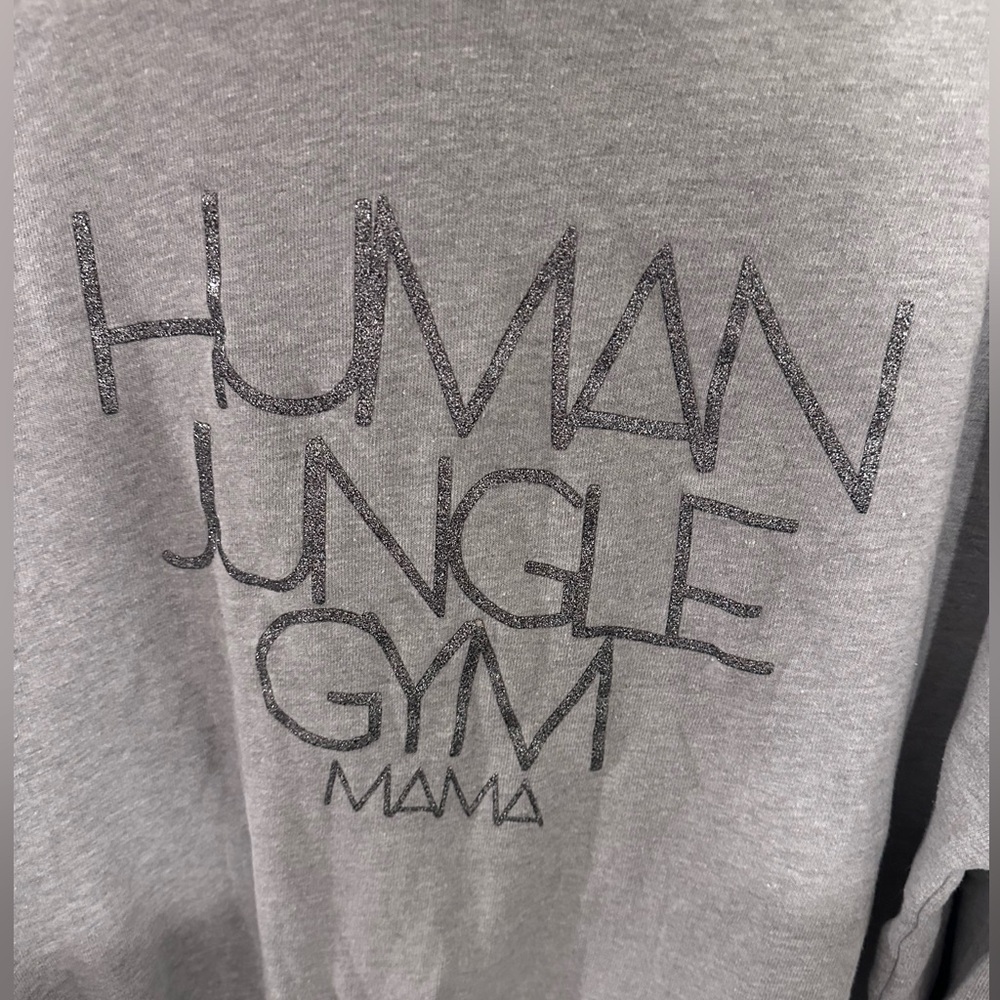 Sweatshirt - Picture 2 of 3